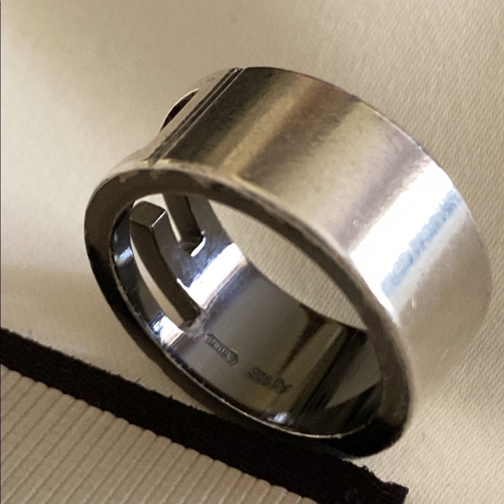 Authentic Gucci ring - Picture 7 of 9